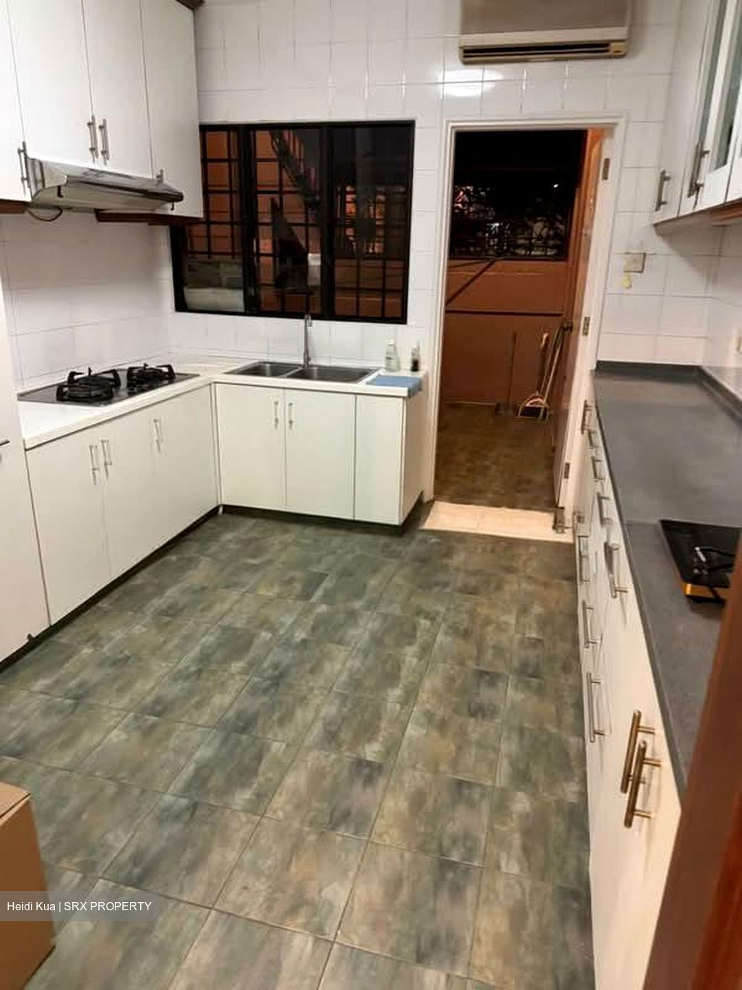 Grande Vista (D28), Condominium #557662721